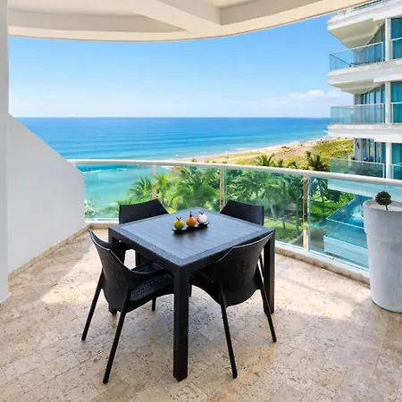 Apartamento frente al mar vistas panoramicas y piscina Apartamento Cartagena